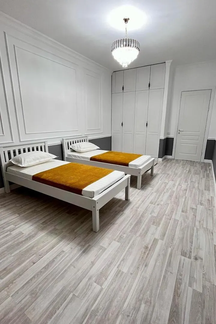 Apartment Уютные Семейные Апартаменты Для Большой Семьи Almaty