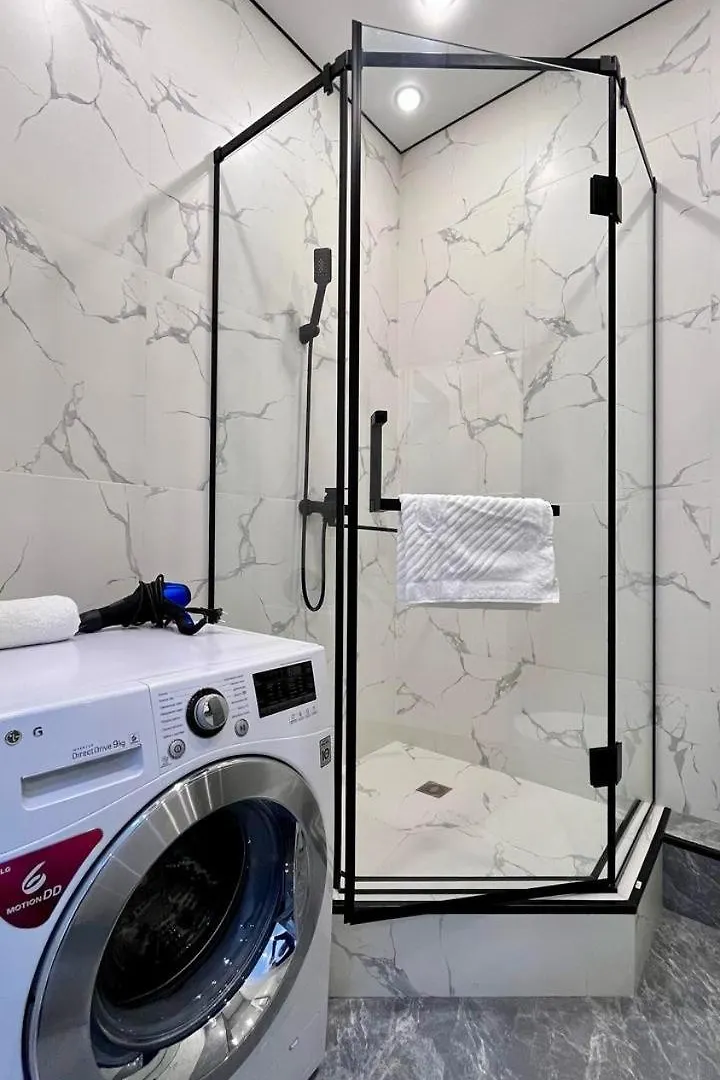 Apartment Уютные Семейные Апартаменты Для Большой Семьи Almaty