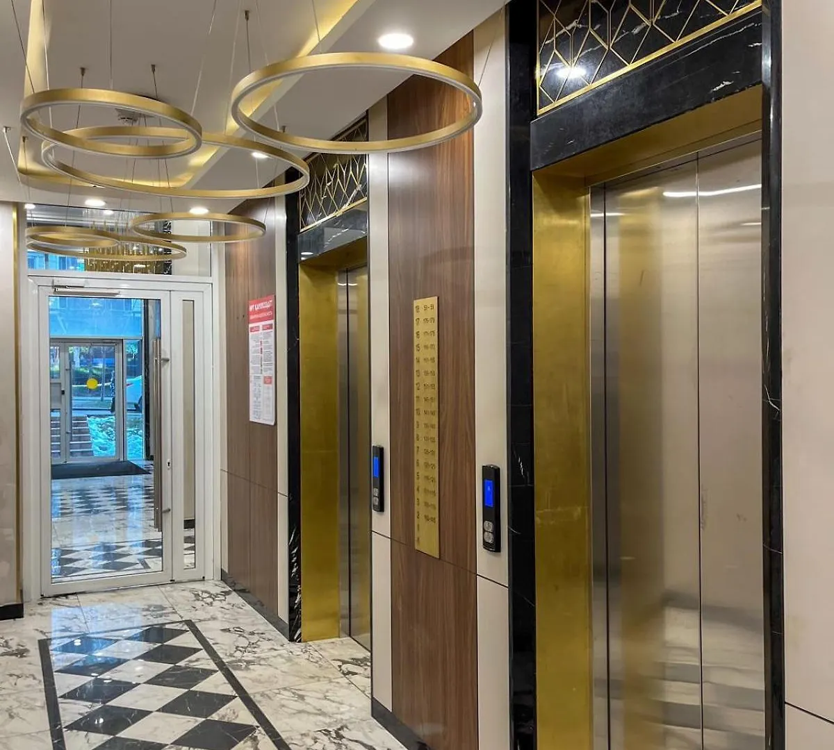 Уютные Семейные Апартаменты Для Большой Семьи Almaty Apartment