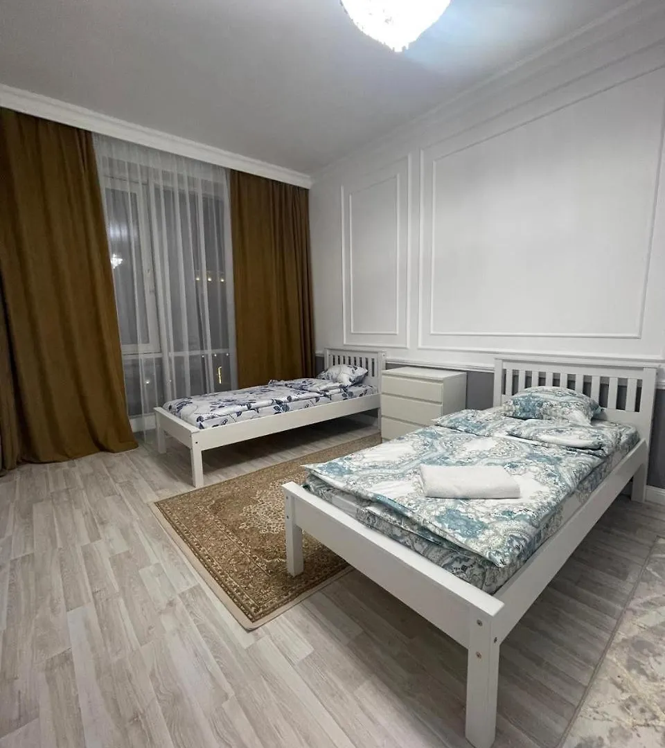 Уютные Семейные Апартаменты Для Большой Семьи Almaty 0*,